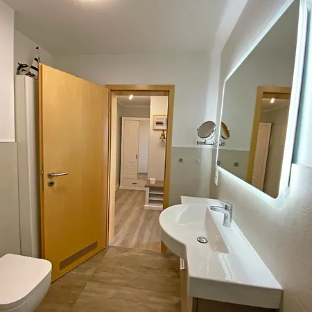 Daire Haus Ruegenscher Bodden Whg 05 Mit Meerblick