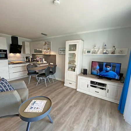 Haus Ruegenscher Bodden Whg 05 Mit Meerblick *